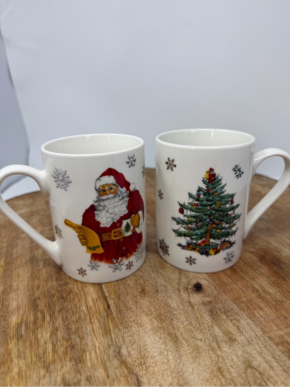 Spode Christmas Tree Santa Claus Decorated Tree & Snowflakes Mugs - 2